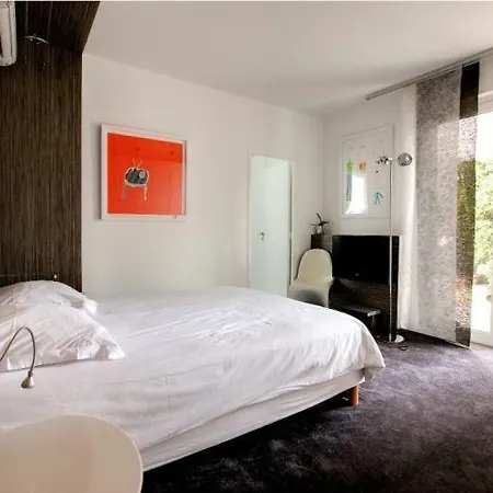 Sleeps 10 Pool Air Con Wifi